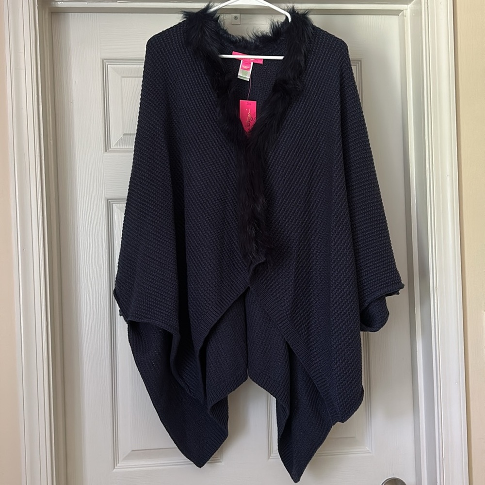 Lilly Pulitzer Rainie Wrap